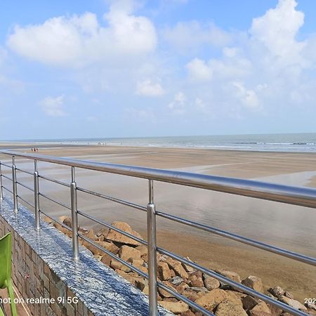 Silver Sand Eco Resort !! Beachfront !! With Biggest Pool And Huge Open Area !! Ideal For Weddings !! Couple Friendly !! Мандармани Экстерьер фото