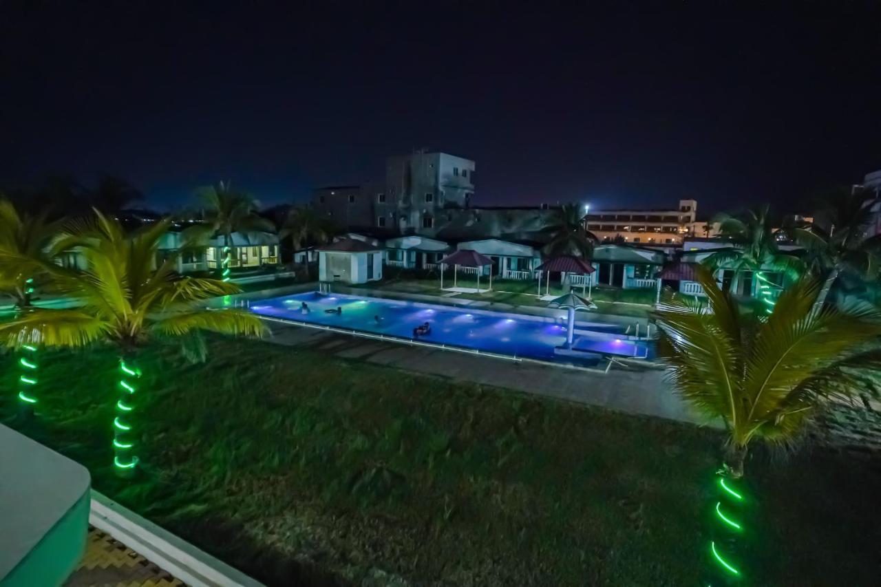 Silver Sand Eco Resort !! Beachfront !! With Biggest Pool And Huge Open Area !! Ideal For Weddings !! Couple Friendly !! Мандармани Экстерьер фото