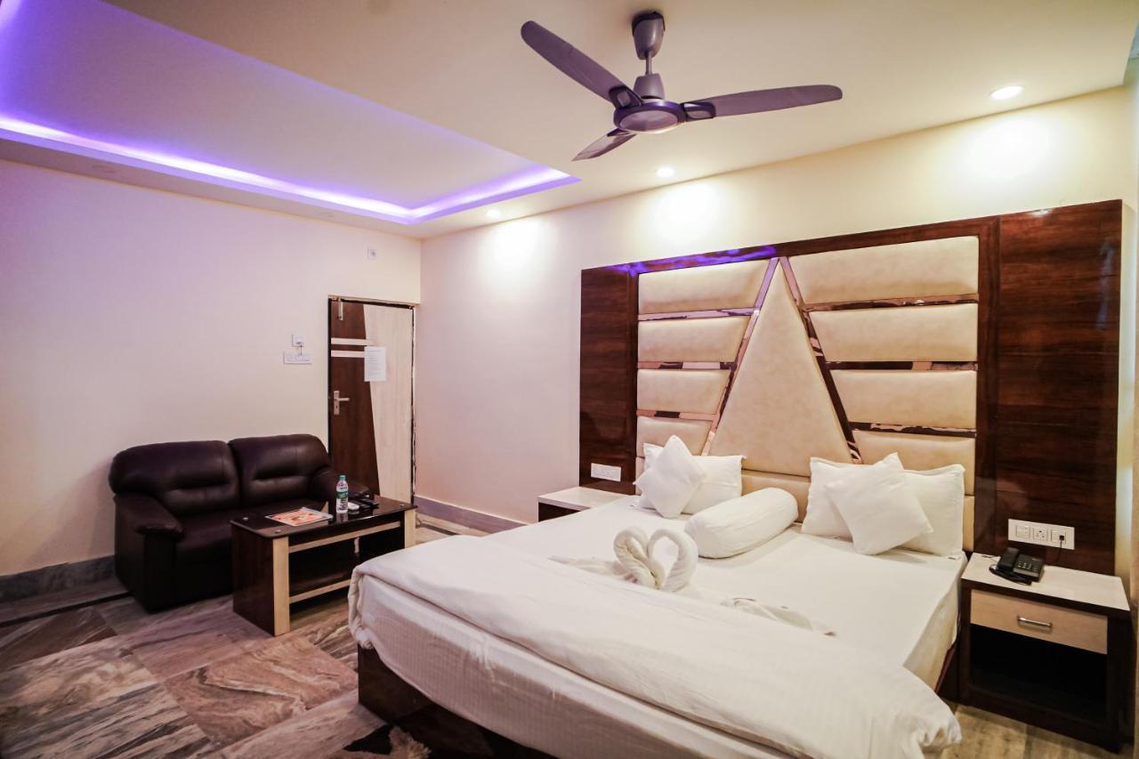 Silver Sand Eco Resort !! Beachfront !! With Biggest Pool And Huge Open Area !! Ideal For Weddings !! Couple Friendly !! Мандармани Экстерьер фото