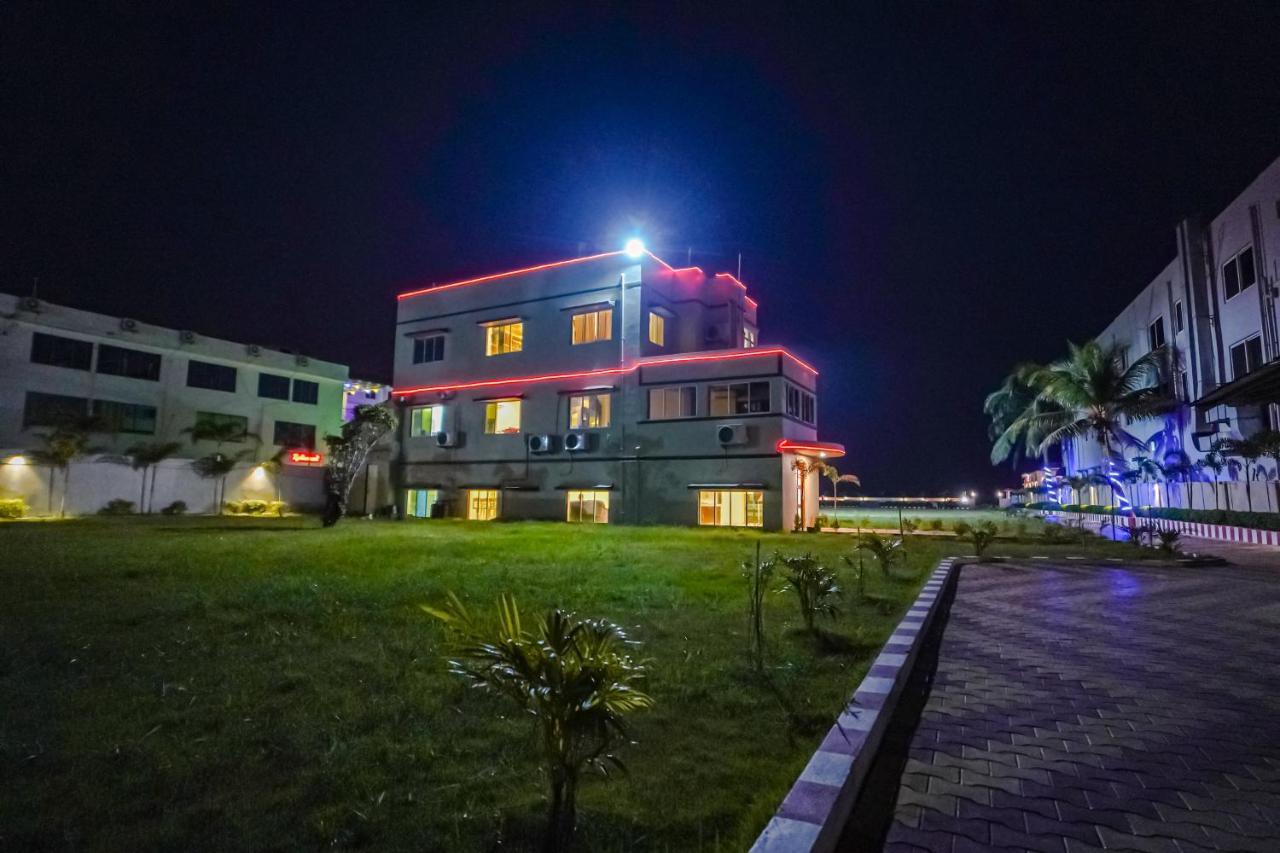 Silver Sand Eco Resort !! Beachfront !! With Biggest Pool And Huge Open Area !! Ideal For Weddings !! Couple Friendly !! Мандармани Экстерьер фото